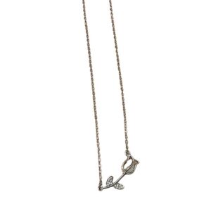 Silver Necklace with Flower Pendant
